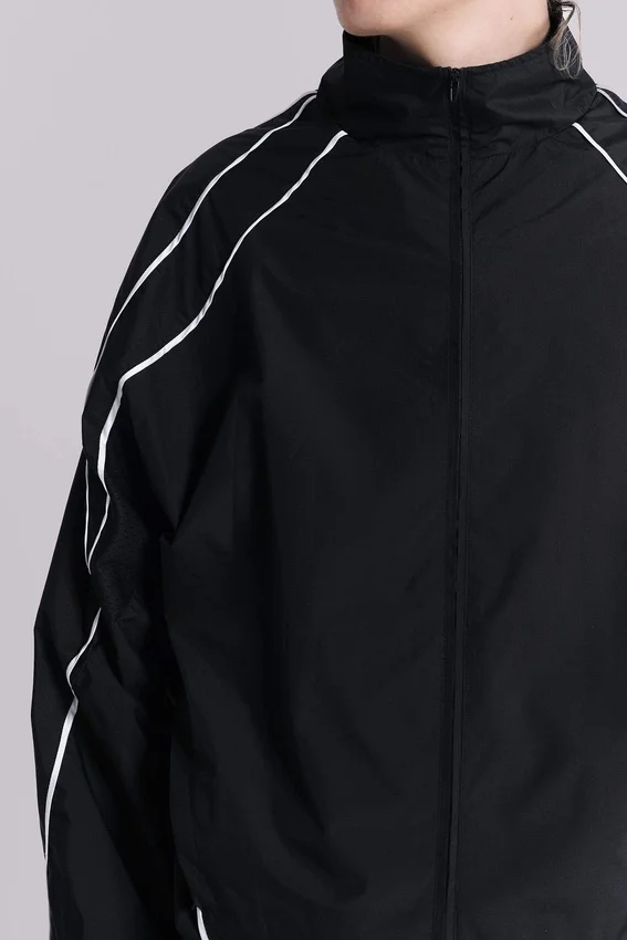 Schwarzes Vapor-Trainingsoberteil