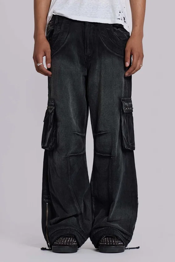 Sonnenverblasste schwarze Trooper-Cargohose