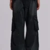 Sonnenverblasste schwarze Trooper-Cargohose