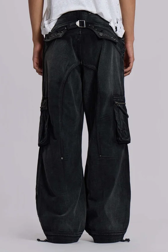 Sonnenverblasste schwarze Trooper-Cargohose