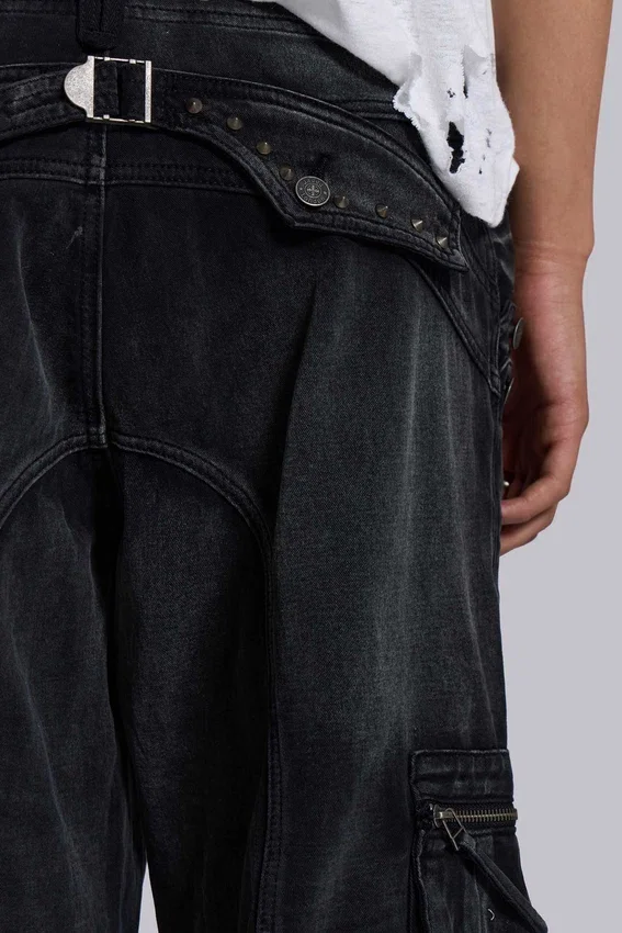 Sonnenverblasste schwarze Trooper-Cargohose