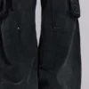 Sonnenverblasste schwarze Trooper-Cargohose