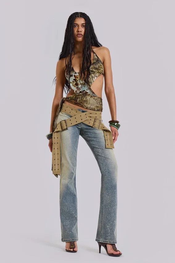 Strap-Up-Jeans in Stonewash
