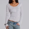 „Stripe Mist“ Henley-Oberteil