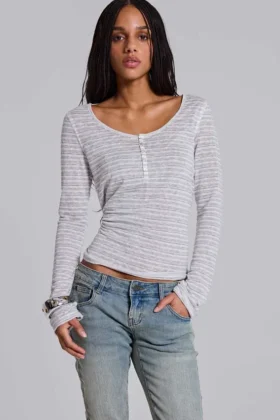 „Stripe Mist“ Henley-Oberteil