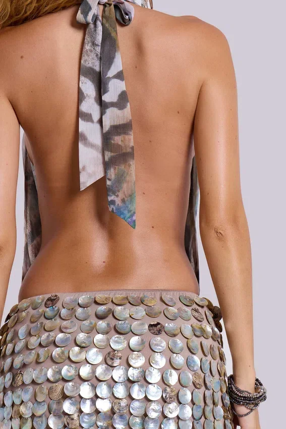 Syrienna rückenfreies Minikleid mit Muscheln