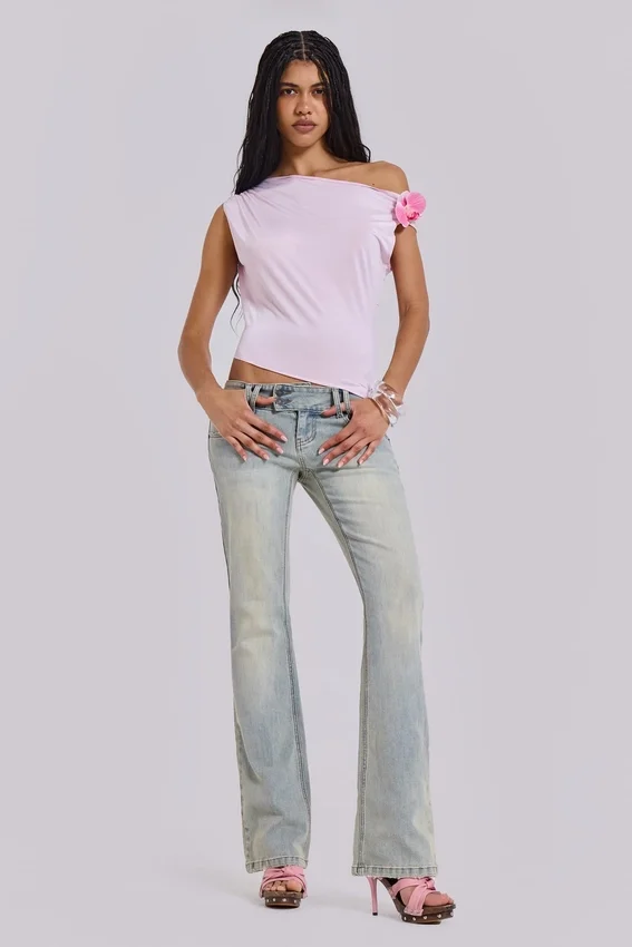 „Thirteen“-Jeans in heller Waschung