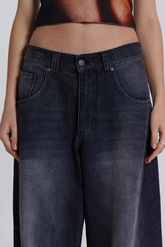 Verwaschene schwarze Colossus Jeans