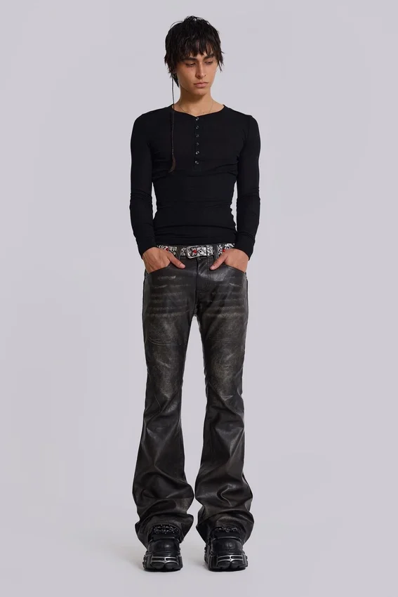 Verwaschene schwarze PU-Drift-Bootcut-Jeans