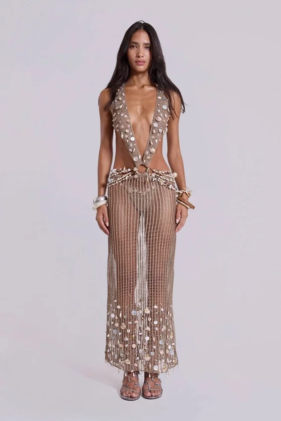 Vida – Rückenfreies Häkel-Maxikleid mit Muscheln