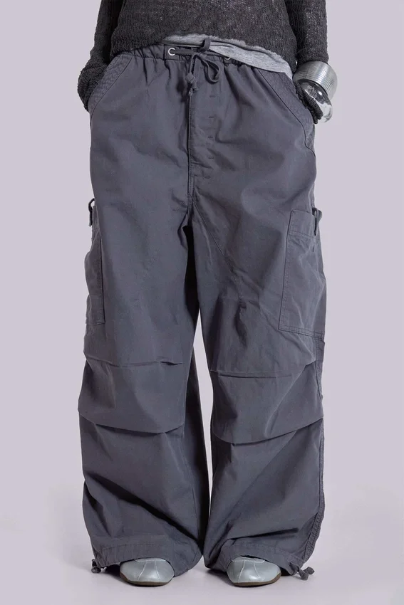 Vintage-graue Parachute-Cargohose