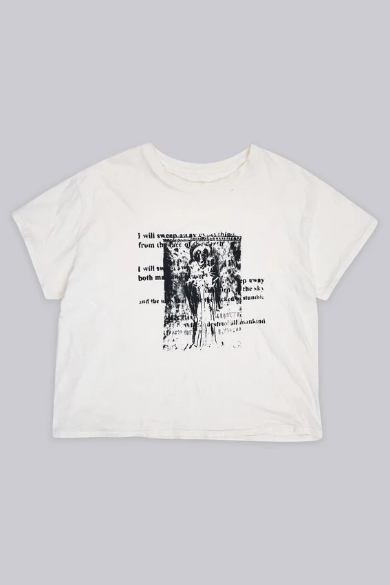 Weißes, bedrucktes, kurzes T-Shirt