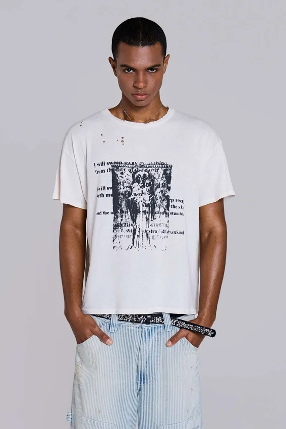 Weißes, bedrucktes, kurzes T-Shirt