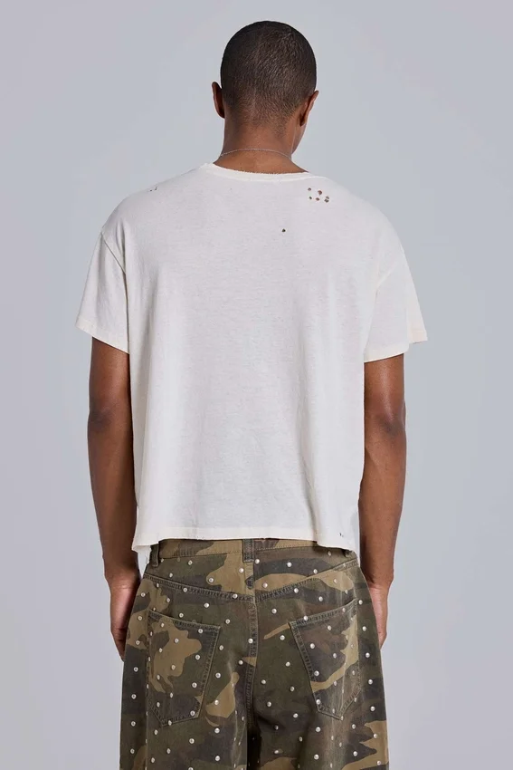 Weißes, verkürztes T-Shirt mit Mottenprint