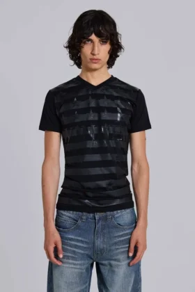 „Winner“ T-Shirt mit V-Ausschnitt