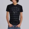 „Winner“ T-Shirt mit V-Ausschnitt
