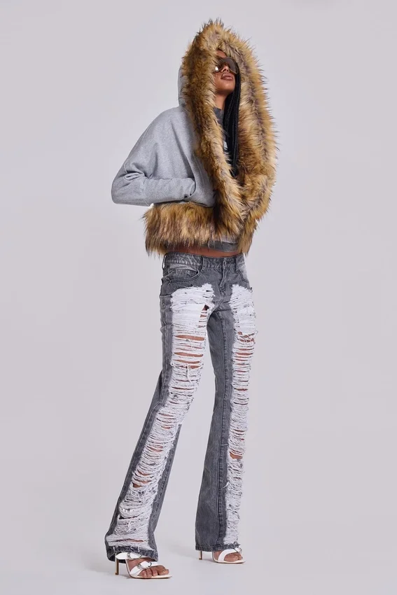 Zain Shredded Bootcut-Jeans in Grau
