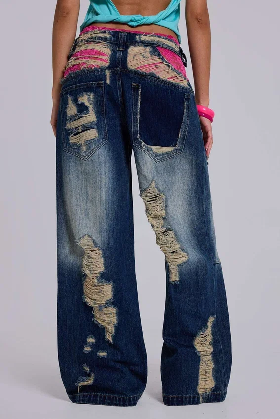 Zerrissene „Colossus Jeans“